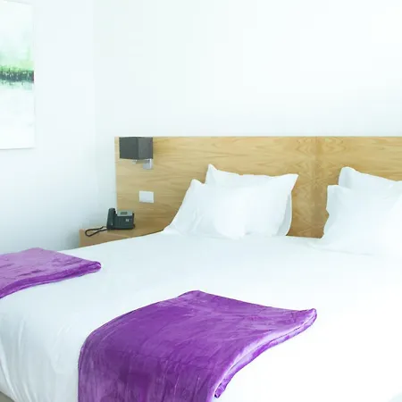 Garca Real & - Singular's 호텔 몬테모르-우-벨류