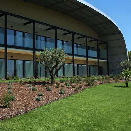 Garca Real & - Singular's 4* 몬테모르-우-벨류