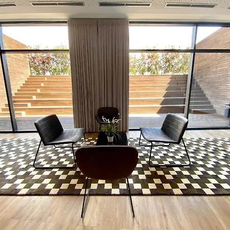 호텔 Garca Real & - Singular's 몬테모르-우-벨류